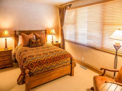 Right in Snowmass Village Townhome for Rent Luxury